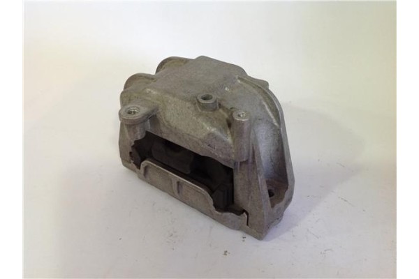 Recambio de soporte motor para audi a3 sportback (8pa) 2.0 tdi ambiente (dpf) referencia OEM IAM 1K0199262AT  1K0199262BB , AUDI