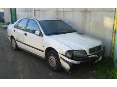 volvo s40 berlina del año 1998