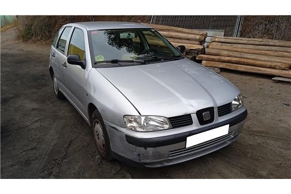 seat ibiza (6k1) del año 2001