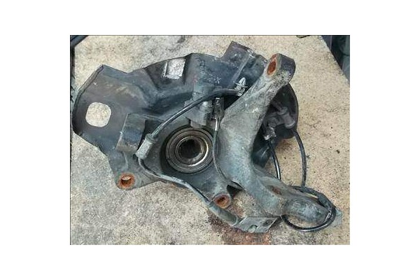 Recambio de mangueta delantero izquierda para hyundai lantra berlina (rd) 1.6 i referencia OEM IAM   