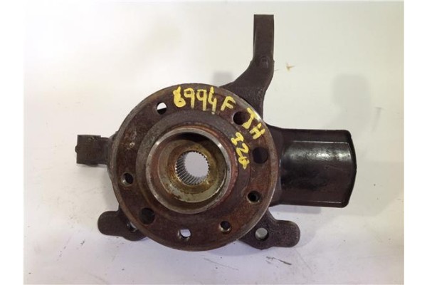 Recambio de mangueta delantero izquierda para opel zafira b 1.9 enjoy referencia OEM IAM 13197800  