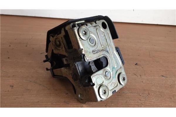 Recambio de cierre electromagnetico delantero derecho para renault megane i fase 2 coupe (da...) 1.4 16 v dynamique referencia O