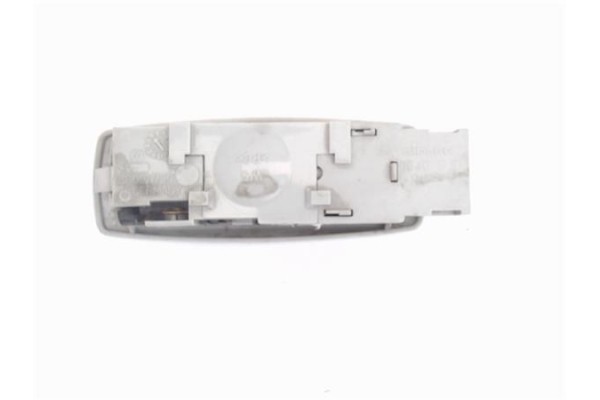 Recambio de luz trasero central techo para volkswagen golf iv berlina (1j1) referencia OEM IAM 3B0947291  