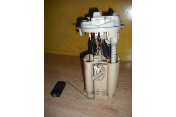 Recambio de bomba combustible para citroen xsara picasso 1.8 16v referencia OEM IAM 9633294680 09730689900 