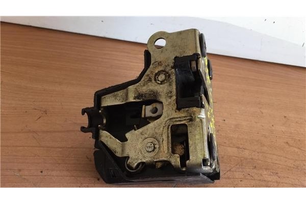 Recambio de cierre electromagnetico delantero izquierdo para renault megane i fase 2 berlina (ba0) 1.4 16v rt referencia OEM IAM