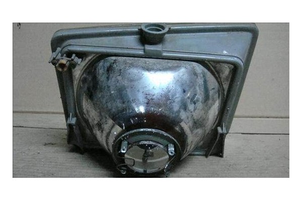 Recambio de faro delantero dcho para seat fura referencia OEM IAM    Recambio de faro delantero dcho para seat fura referencia OEM IAM