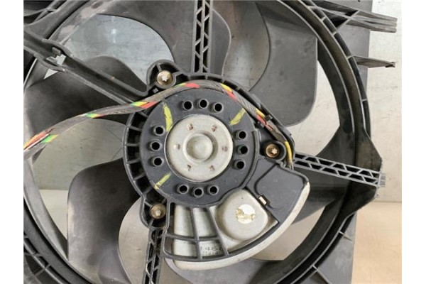 Recambio de electroventilador para citroen c3 1.1 i referencia OEM IAM 9652396280  