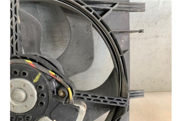 Recambio de electroventilador para citroen c3 1.1 i referencia OEM IAM 9652396280  
