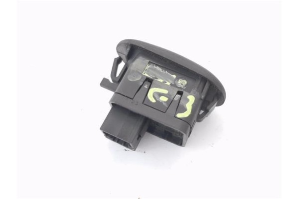 Recambio de mando elevalunas delantero derecho para citroen c3 1.1 i referencia OEM IAM 96401489XT 6554L7 