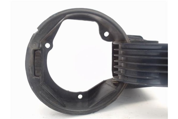 Recambio de tapa exterior combustible para chrysler voyager (rg) 2.4 referencia OEM IAM 5278679AA  