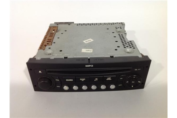 Recambio de radio / cd para peugeot 207 1.4 confort referencia OEM IAM 96643698XT A2C53250038 