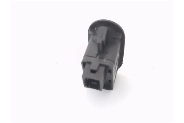 Recambio de mando elevalunas delantero izquierdo para citroen c3 1.1 i referencia OEM IAM 96401489XT 6554L7 