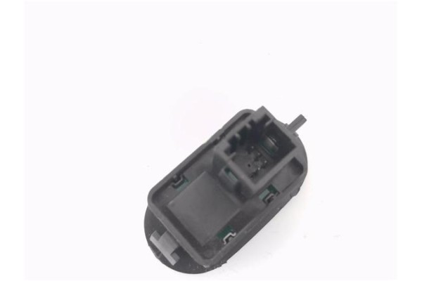 Recambio de mando elevalunas delantero izquierdo para citroen c3 1.1 i referencia OEM IAM 96401489XT 6554L7 