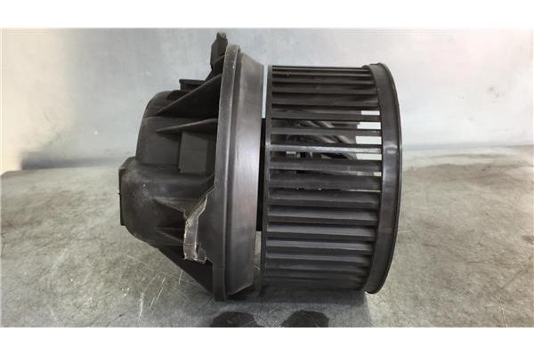 Recambio de motor calefaccion para renault trafic ii furgón (2001) 1.9 29 cn [1,9 ltr. - 74 kw diesel] referencia OEM IAM   