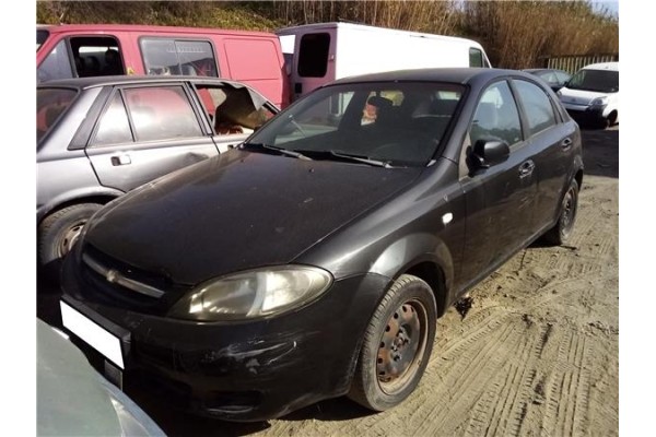 chevrolet lacetti (2005) del año 