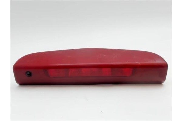 Recambio de luz central de freno para opel corsa d 1.3 cdti referencia OEM IAM 1222129 50240770 13186347 , OPEL