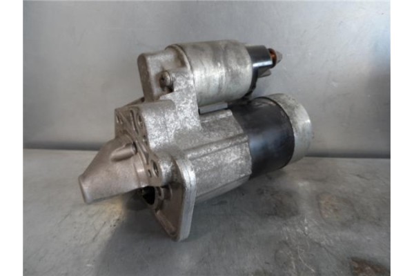 Recambio de motor arranque para renault clio iii 1.2 20 aniversario referencia OEM IAM 8200584675B M000T87881 