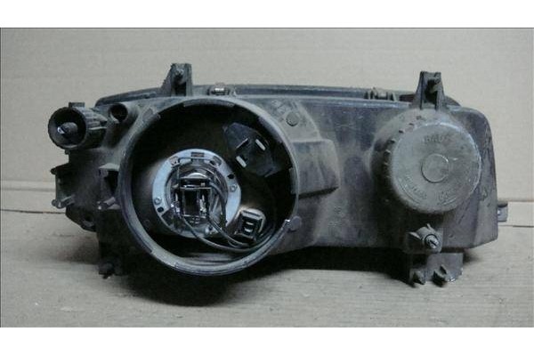 Recambio de faro delantero izquierdo para renault r 19 berl. con portón (b/c53) referencia OEM IAM 085511108L  