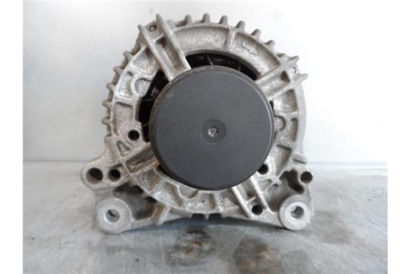 Recambio de alternador para renault clio iii 1.2 20 aniversario referencia OEM IAM 8200660033 0124425071 8200390675 , RENAULT | 