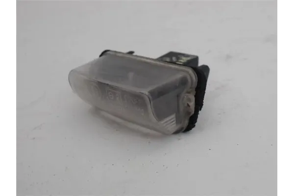 Recambio de piloto matricula trasero izquierdo para peugeot 207 1.6 hdi referencia OEM IAM 6340A3  634099 , CITROËN | SU001A3445