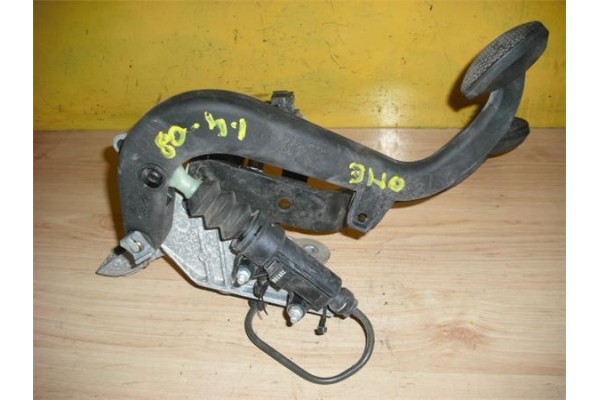 Recambio de pedal embrague para mini one 1.6 referencia OEM IAM 35006770609 67871110 