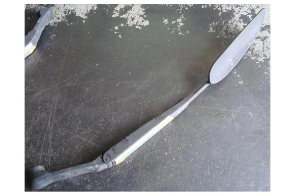 Recambio de brazo limpiaparabrisas delantero para hyundai lantra berlina (rd)(1996) 1.9 d referencia OEM IAM   