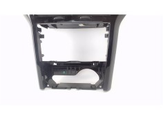 Recambio de embellecedor consola central para opel astra h gtc 1.9 cdti referencia OEM IAM 7209173 13141091 