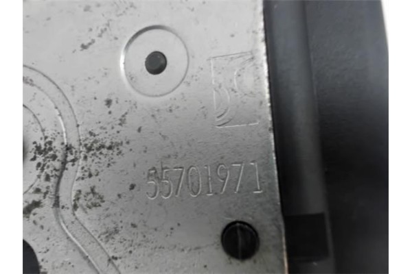 Recambio de cerradura porton para opel corsa d 1.3 cdti referencia OEM IAM 55701971  