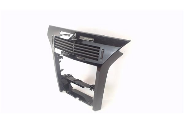 Recambio de embellecedor consola central para opel astra h gtc 1.9 cdti referencia OEM IAM 7209173 13141091 