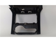 Recambio de embellecedor consola central para opel astra h gtc 1.9 cdti referencia OEM IAM 7209173 13141091 