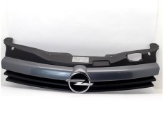 Recambio de rejilla capo para opel astra h berlina referencia OEM IAM 13108463  