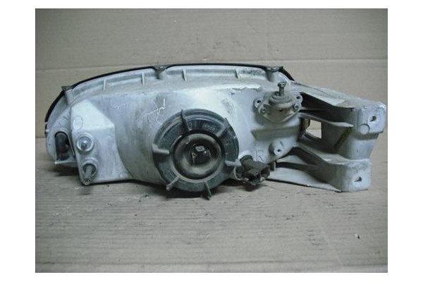 Recambio de faro delantero dcho para nissan 100 nx (b13) referencia OEM IAM   