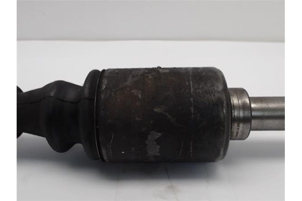 Recambio de palier delantero derecho para citroen saxo 1.5 d sx referencia OEM IAM   