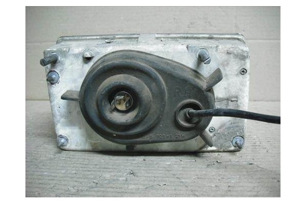 Recambio de faro delantero dcho para austin metro referencia OEM IAM    Recambio de faro delantero dcho para austin metro referencia OEM IAM