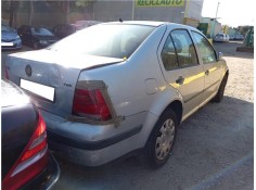 volkswagen bora berlina (1j2) del año 1999