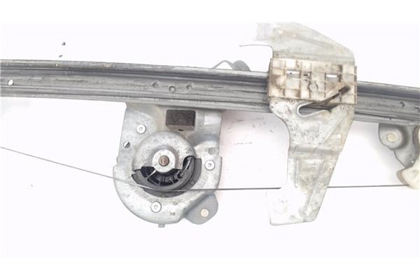 Recambio de mecanismo elevalunas delantero izquierdo para toyota aygo (kgb/wnb) 1.0 básico referencia OEM IAM 698200H010  