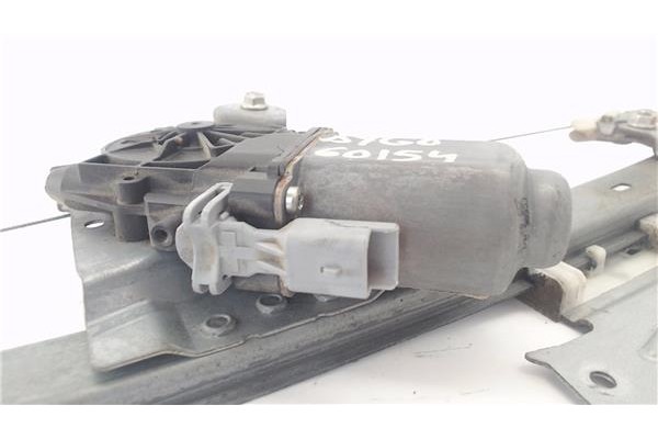 Recambio de mecanismo elevalunas delantero izquierdo para toyota aygo (kgb/wnb) 1.0 básico referencia OEM IAM 698200H010  