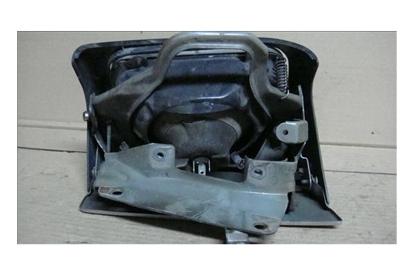 Recambio de faro delantero izquierdo para mazda 323 c iv (bg) referencia OEM IAM   