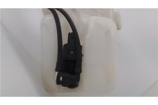Recambio de deposito limpiaparabrisas para peugeot 207 1.4 16v referencia OEM IAM 6Q0955453P  