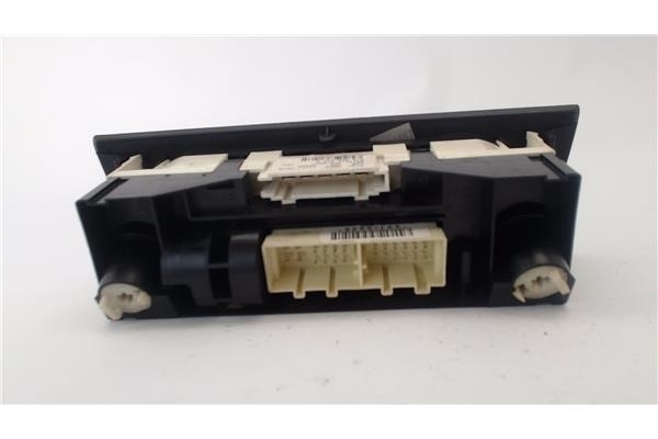 Recambio de mandos calefaccion / a.a. para seat ibiza berlina (6j5) 1.6 tdi referencia OEM IAM 6J0820045A  