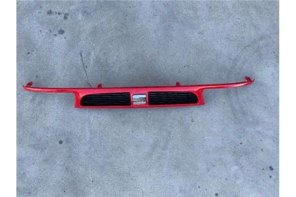 Recambio de rejilla capo para seat ibiza (6k1) referencia OEM IAM 6k5853643  