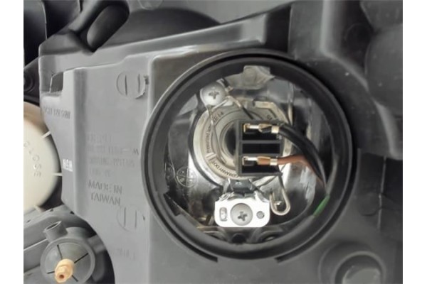 Recambio de faro delantero dcho para kia ceed (ed) 1.6 crdi 115 referencia OEM IAM 921021H000 2742995 921021H070 , KIA Recambio de faro delantero dcho para kia ceed (ed) 1.6 crdi 115 referencia OEM IAM 921021H000 2742995 921021H070 , KIA