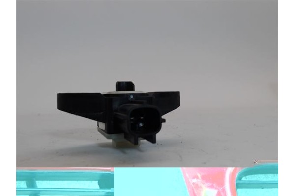 Recambio de rejilla capo para seat ibiza (6k1) referencia OEM IAM 6k5853643  