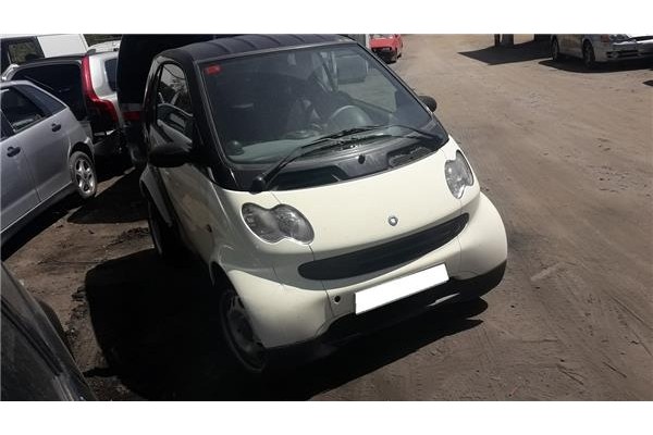 smart fortwo coupe del año 2004