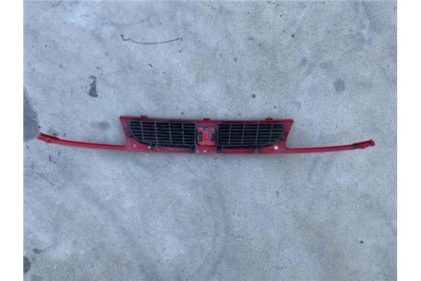 Recambio de rejilla capo para seat ibiza (6k1) referencia OEM IAM 6k5853643  