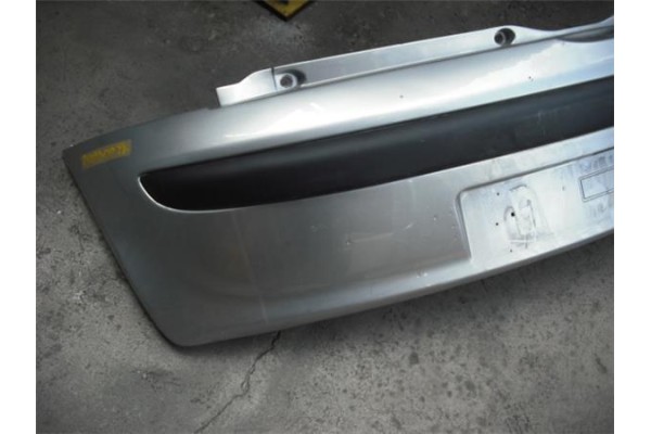 Recambio de paragolpes trasero para fiat ii punto (188) berlina 1.2 60 (188.030, .050, .130, .150, .230, .250) referencia OEM IA Recambio de paragolpes trasero para fiat ii punto (188) berlina 1.2 60 (188.030, .050, .130, .150, .230, .250) referencia OEM IA