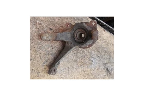 Recambio de mangueta delantero izquierda para seat ibiza 0.9 referencia OEM IAM   