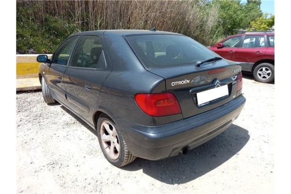 citroen xsara berlina del año 2003
