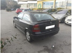 opel astra g berlina del año 2002