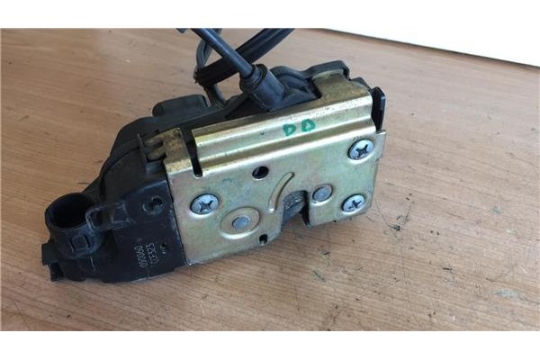 Recambio de cierre electromagnetico delantero derecho para nissan primera berlina (p12) 1.6 acenta referencia OEM IAM   